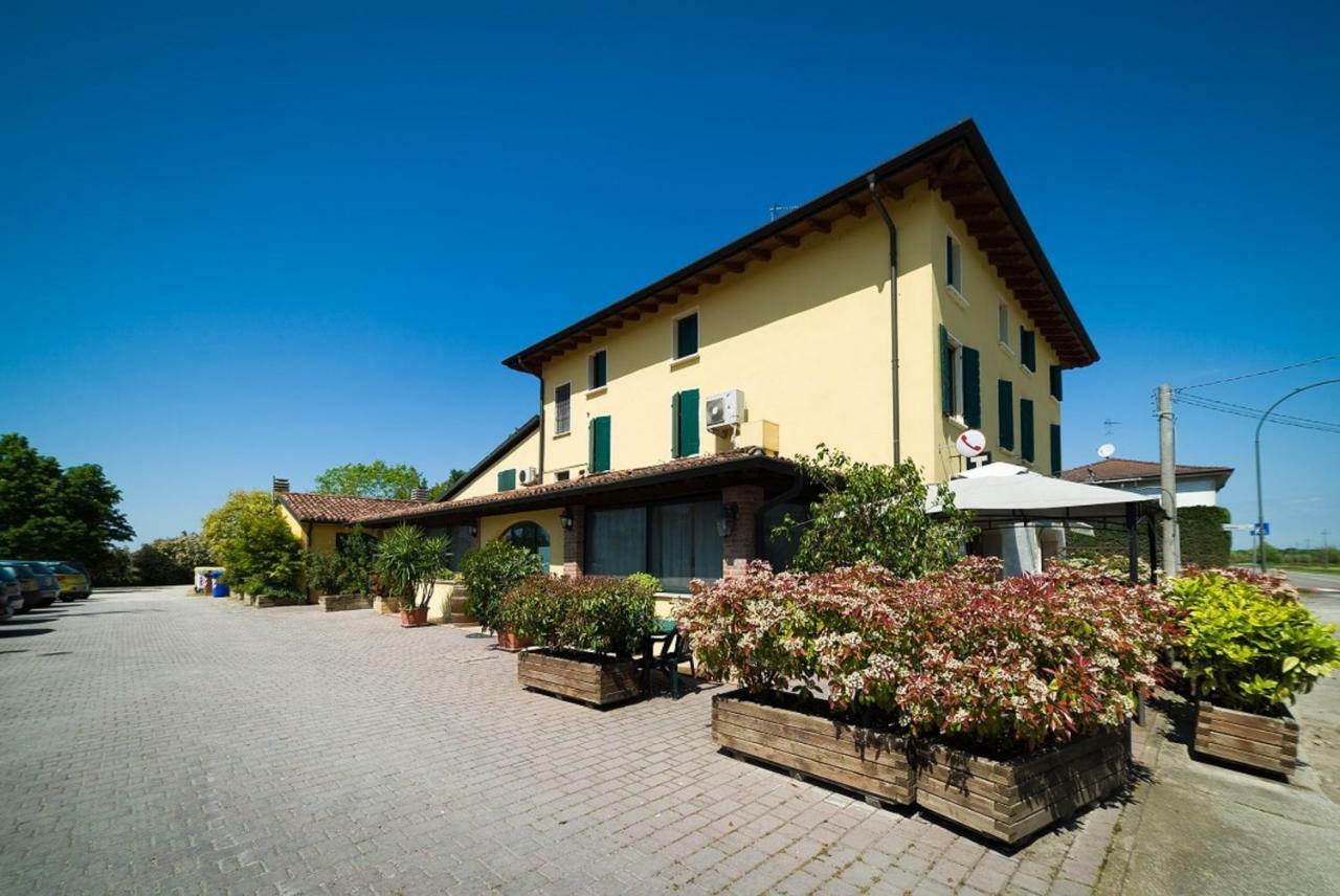 Rifugio San Lorenzo Bed & Breakfast Porto Mantovano Exterior foto