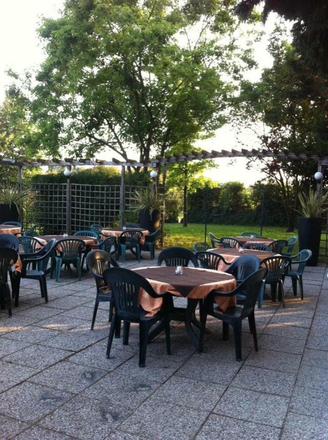Rifugio San Lorenzo Bed & Breakfast Porto Mantovano Exterior foto